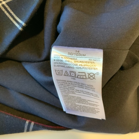 Banana Republic Skirt - Picture 8 of 8